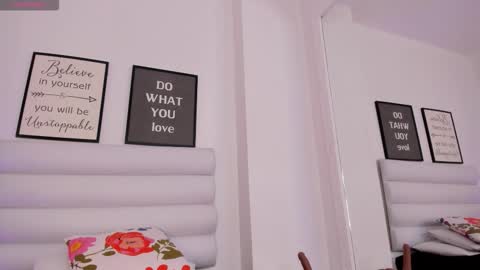 abbey_walker online show from 25, 2, 2026