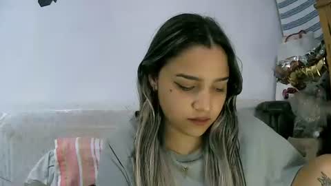 Snapshot of abbie_23 chatting on 1, 5, 2026 Abbie cute online show from 1, 5, 2026