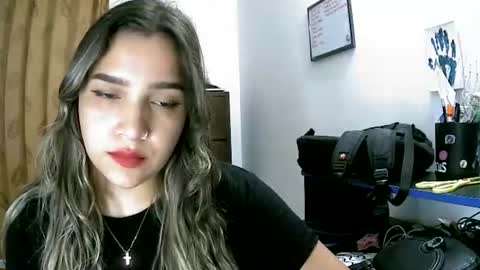 Snapshot of abbie_23 chatting on 14, 6, 2026 Abbie cute online show from 14, 6, 2026