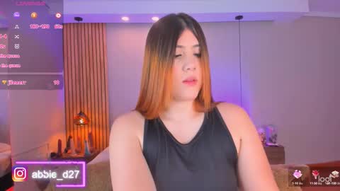 Snapshot of abbieedmond chatting on 1, 10, 2025 Abbie Edmond online show from 1, 10, 2025