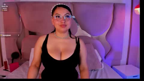 abbiejones_ online show from 28, 11, 2025