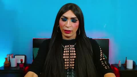 Abbigail Fuster  online show from 2, 1, 2025