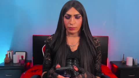 Abbigail Fuster  online show from 10, 1, 2025