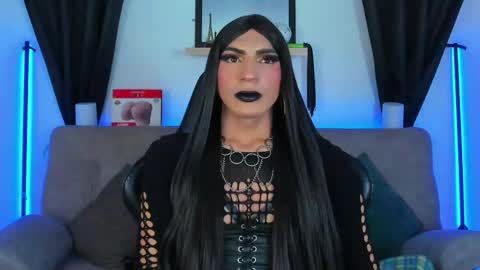 Abbigail Fuster  online show from 28, 5, 2026