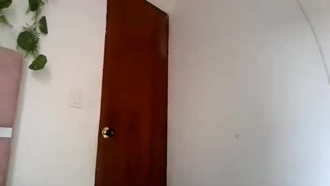 abby_moss_2 online show from 17, 4, 2026