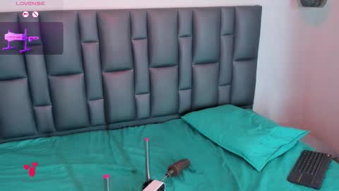 abbyadams23 online show from 2, 12, 2025