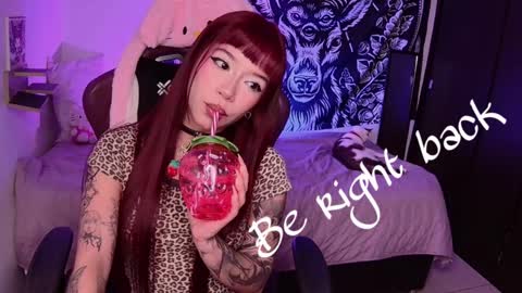 Snapshot of abbylizzyxx chatting on 11, 9, 2025 Abby Lizzy online show from 11, 9, 2025