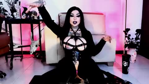 Abby online show from 5, 12, 2024