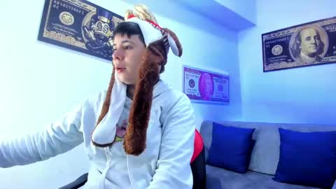 Snapshot of abbysmiitth_ chatting on 20, 12, 2024 Abby Smith online show from 20, 12, 2024