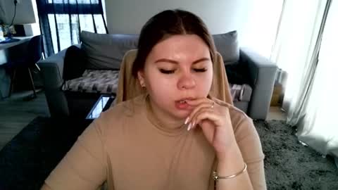 abbyvibe online show from 12, 11, 2025