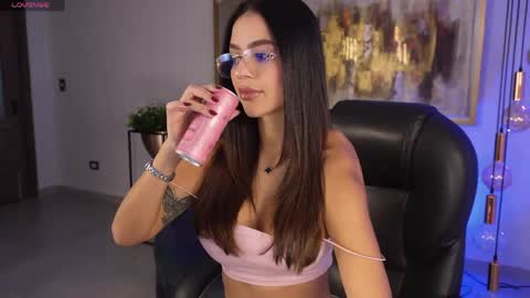 Snapshot of abellacroft chatting on 1, 5, 2026 Abella online show from 1, 5, 2026