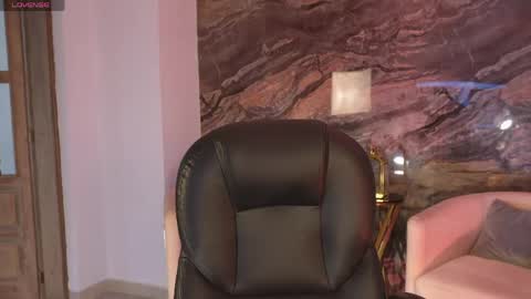 Snapshot of abellacroft chatting on 25, 5, 2026 Abella online show from 25, 5, 2026