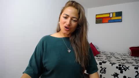 ximena online show from 16, 9, 2025