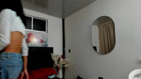 Snapshot of abigail_f00x chatting on 20, 7, 2026 Abigail online show from 20, 7, 2026