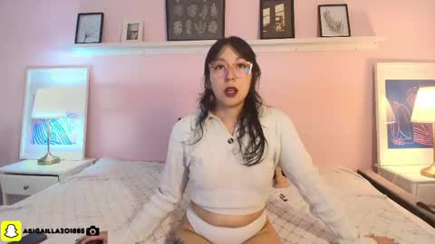 Snapshot of abigaillady chatting on 27, 4, 2026 ABIGA online show from 27, 4, 2026