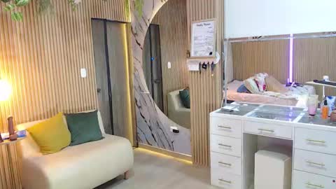 abigailowensss online show from 12, 2, 2026