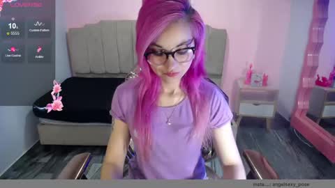 Snapshot of abril_ch_ chatting on 16, 10, 2025 abril_ch_ online show from 16, 10, 2025