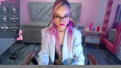 Snapshot of abril_ch_ chatting on 7, 11, 2025 abril_ch_ online show from 7, 11, 2025