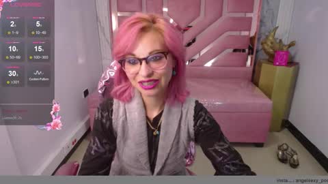 abril_ch_ online show from 24, 2, 2026