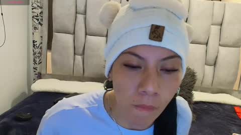 Abril Fox online show from 17, 3, 2026