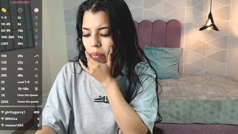 Snapshot of abril_matthews chatting on 23, 12, 2024 ABRIL MATTHEWS online show from 23, 12, 2024