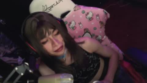 Snapshot of abrildiazsissy chatting on 12, 3, 2025 abrildiazsissy online show from 12, 3, 2025