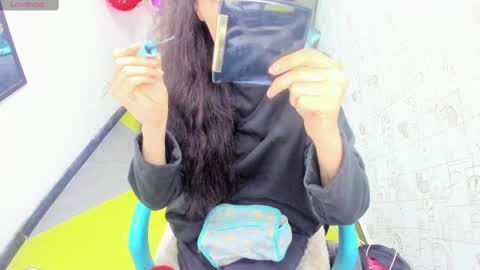 Snapshot of abrillee1 chatting on 12, 3, 2025 ABRIL online show from 12, 3, 2025