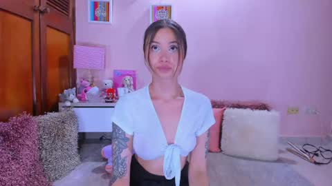 Abril online show from 6, 6, 2026