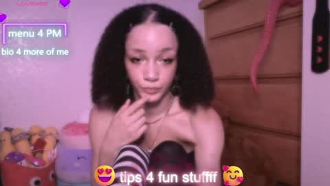 Peach online show from 17, 4, 2026