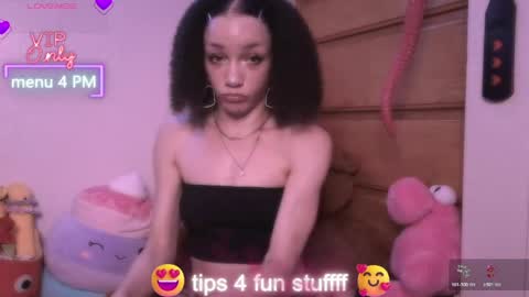 Snapshot of abruisedpeach chatting on 26, 5, 2026 Peach online show from 26, 5, 2026