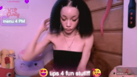 Snapshot of abruisedpeach chatting on 7, 6, 2026 Peach online show from 7, 6, 2026