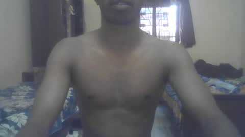 Snapshot of abusaada20 chatting on 27, 1, 2025 Thefitguy online show from 27, 1, 2025