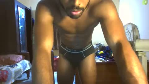 Snapshot of abusaada20 chatting on 30, 9, 2025 Thefitguy online show from 30, 9, 2025