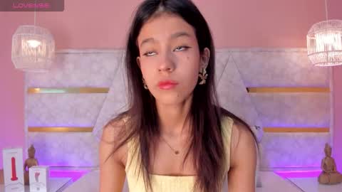 Snapshot of aby_lee_ chatting on 24, 10, 2025 Aby online show from 24, 10, 2025