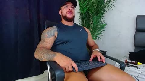Snapshot of ace_owens chatting on 19, 12, 2024 ace_owens online show from 19, 12, 2024