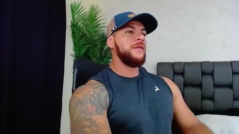 Snapshot of ace_owens chatting on 8, 1, 2025 ace_owens online show from 8, 1, 2025