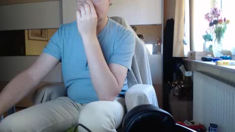 ach471 online show from 18, 10, 2025