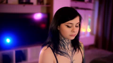 acid_pie online show from 3, 12, 2024