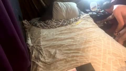 acouplesinners online show from 18, 12, 2025