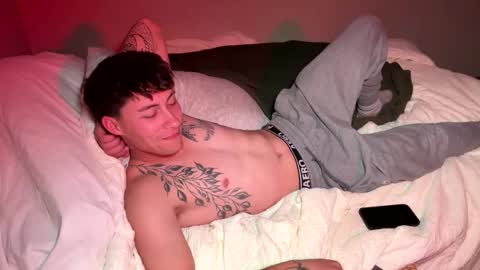 Acton Finlay online show from 27, 11, 2025