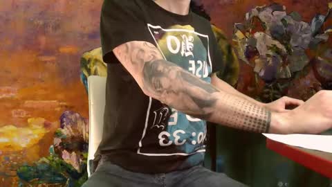 Snapshot of acute_obsession chatting on 4, 1, 2025 Alex   online show from 4, 1, 2025
