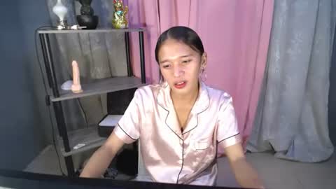 Snapshot of acyl_quixx chatting on 24, 1, 2025 acyl_quixx online show from 24, 1, 2025