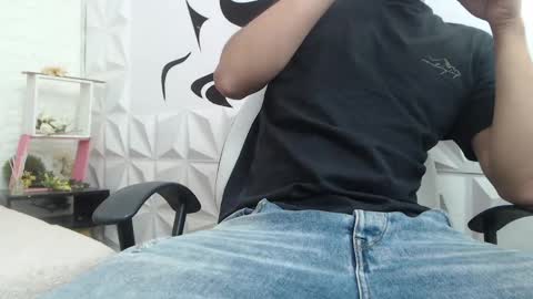 adam_evehotroom online show from 23, 1, 2025