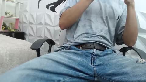 adam_evehotroom online show from 18, 2, 2025