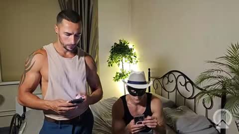 Snapshot of adam_shen chatting on 25, 7, 2026 Roma Black online show from 25, 7, 2026