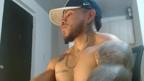 Snapshot of adam_shilder7 chatting on 5, 7, 2026 adam shilder7 online show from 5, 7, 2026