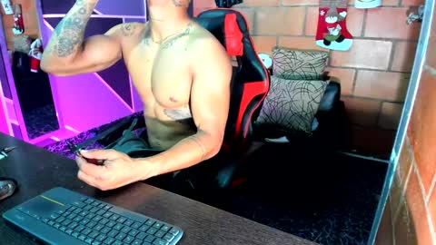 Adam Valencia online show from 24, 12, 2024