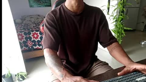 Snapshot of adam_valencia chatting on 9, 6, 2026 Adam Valencia online show from 9, 6, 2026