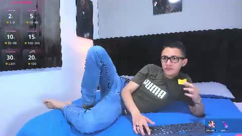 Snapshot of adam_walker_1 chatting on 15, 7, 2026 adam_walker_1 online show from 15, 7, 2026