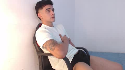 Hello guys excuse my absence I will be absent for several days for health reasons I hope you understand thank you very much. online show from 20, 11, 2025